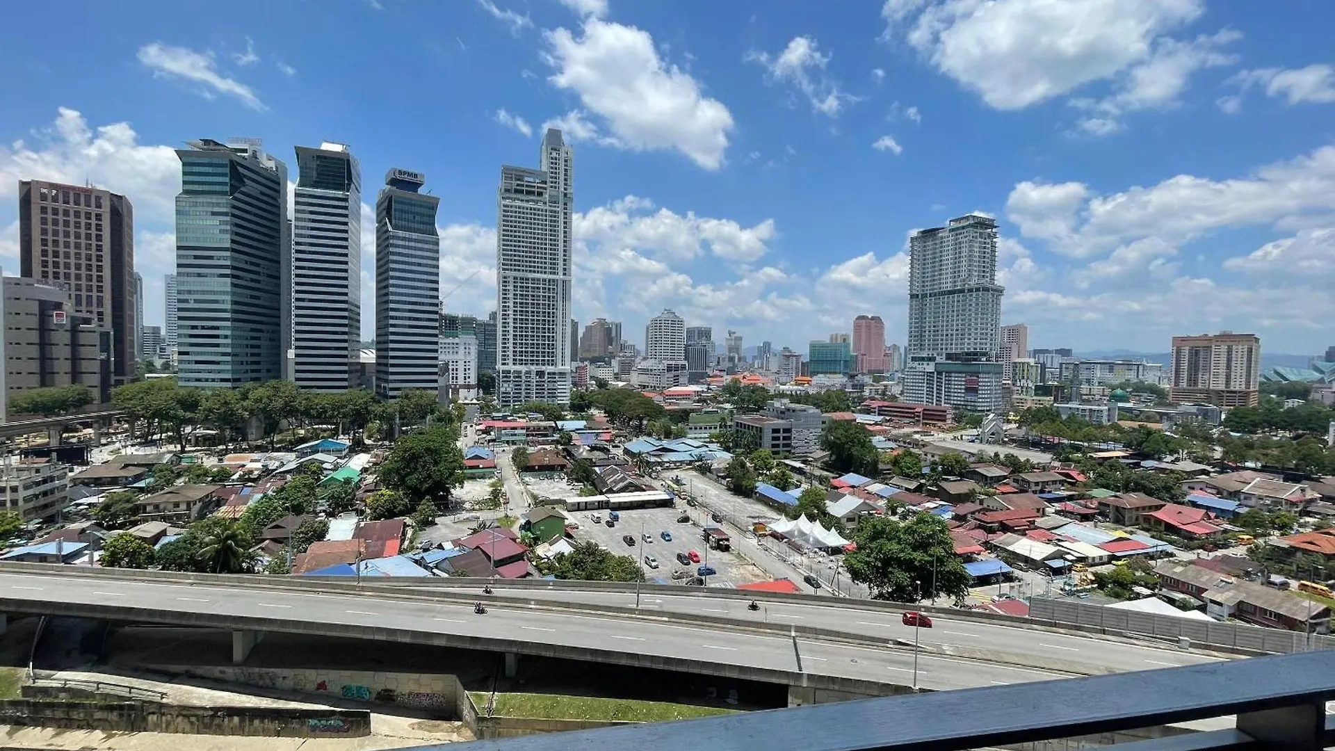 Holiday At Klcc Mercu Summer Suites 吉隆坡 酒店