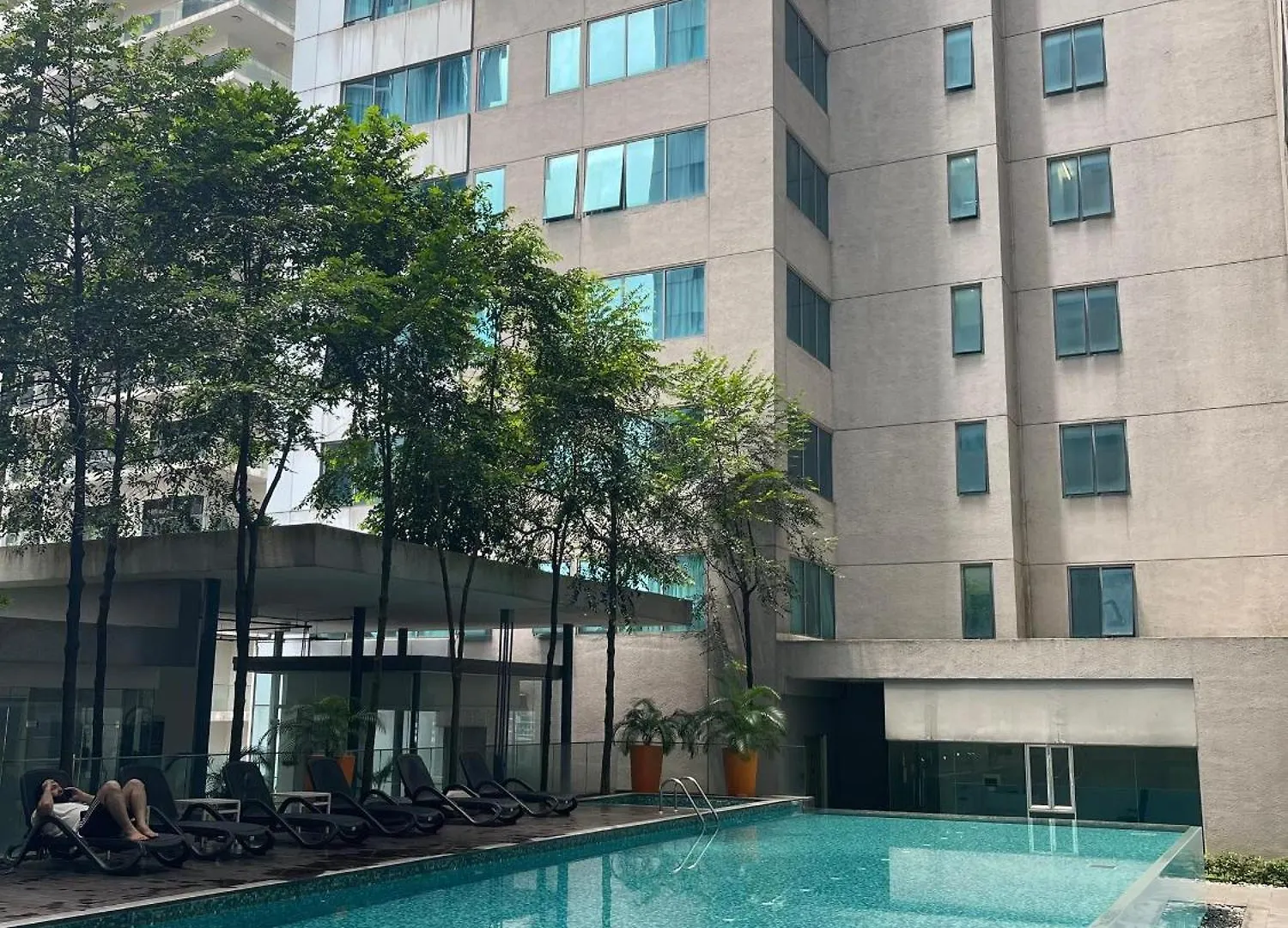 Holiday At Klcc Mercu Summer Suites 吉隆坡 4*,